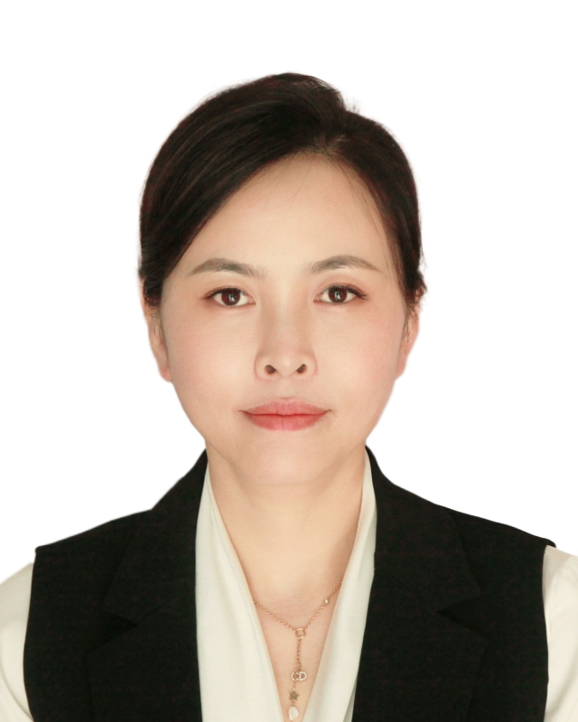 白羽萱.jpg