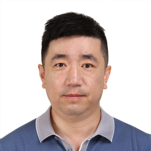 张熙垚-免冠照.jpg